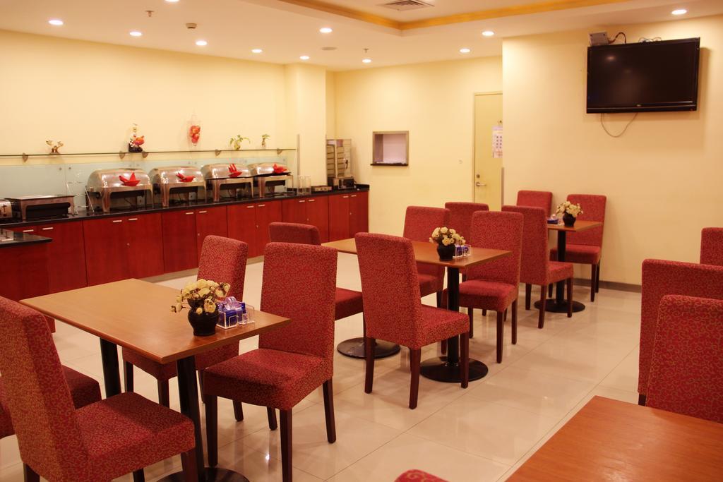 Hanting Hotel Beijing Capital Airport Shunyi Buitenkant foto